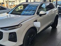 Culoarealb Nouă 2025 Audi Q3 Design SUV | 53.119 EUR