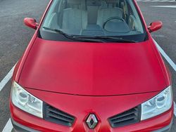 Culoarerosu Utilizat 2007 Renault Mégane GrandTour Expression Break | 2.200 EUR