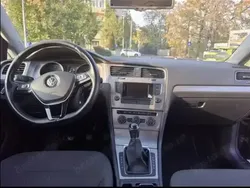 Albastru Utilizat 2014 VW Golf VII Hatchback | 8.000 EUR (Preț bun)
