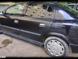 Culoarenegru Utilizat 2008 Opel Astra Classic Hatchback | 1.600 EUR (Preț OK)