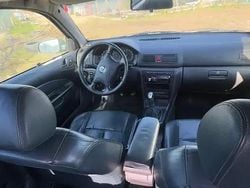 Verde Utilizat 2003 Skoda Octavia Berlinǎ | 10.800 EUR