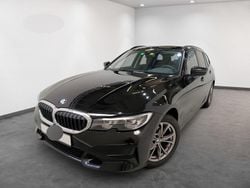 Utilizat 2022 BMW 320 Sport Line Break | 29.818 EUR (Scump)