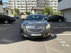 Gri Utilizat 2010 Opel Insignia Berlinǎ | 1.600 EUR (Super Preț)