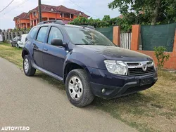 Albastru Utilizat 2012 Dacia Duster Lauréate SUV | 4.750 EUR (Preț bun)