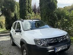 Alb Utilizat 2014 Dacia Duster SUV | 5.600 EUR (Preț OK)