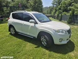 Culoarealb Utilizat 2010 Toyota RAV4 Comfort SUV | 6.800 EUR (Preț OK)