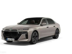 Gri Utilizat 2025 BMW 750e Executive Berlinǎ | 150.386 EUR (Preț OK)