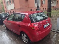 Utilizat 2008 Kia Ceed Hatchback | 3.500 EUR (Puțin scump)