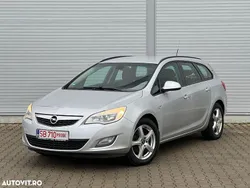 Culoareargint Utilizat 2011 Opel Astra Exklusiv Break | 2.995 EUR (Preț OK)