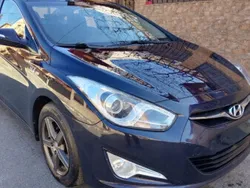 Albastru Utilizat 2013 Hyundai i40 Berlinǎ | 4.900 EUR (Preț bun)