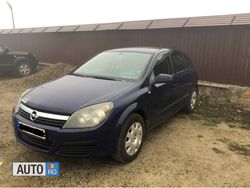 Albastru Utilizat 2006 Opel Astra Hatchback | 4.000 EUR (Puțin scump)