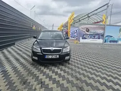 Negru Utilizat 2010 Skoda Octavia Hatchback | 2.500 EUR (Preț bun)