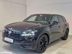 Negru metalic perleffect Utilizat 2022 VW Touareg Style SUV | 55.900 EUR