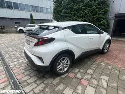 Culoarealb Utilizat 2022 Toyota C-HR SUV | 16.400 EUR (Super Preț)