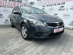 Gri Utilizat 2010 Kia Ceed 2 Break | 5.330 EUR (Puțin scump)