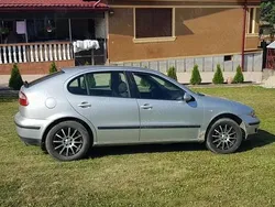 Utilizat 2003 Seat Leon Hatchback | 650 EUR
