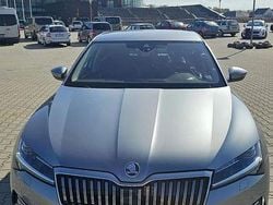 Culoaregri Utilizat 2019 Skoda Superb Style Berlinǎ | 22.500 EUR (Preț bun)