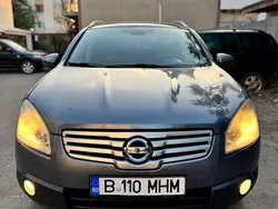 Gri Utilizat 2009 Nissan Qashqai +2 Tekna SUV | 5.300 EUR (Preț OK)