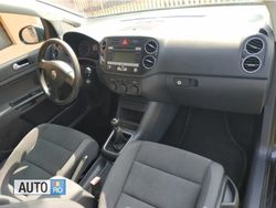Negru Utilizat 2006 VW Golf Plus Monovolum | 3.250 EUR