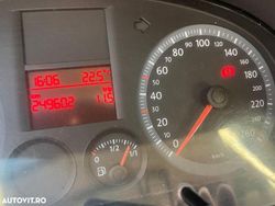 Culoaregalbeuriu Utilizat 2006 VW Caddy Monovolum | 1.500 EUR