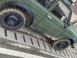 Utilizat 1999 Lada niva SUV | 1.850 EUR