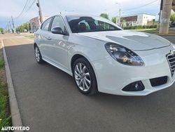 Culoarealb Utilizat 2011 Alfa Romeo Giulietta Hatchback | 4.300 EUR (Preț bun)