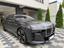 Culoaregri Utilizat 2024 BMW M760e Berlinǎ | 143.000 EUR