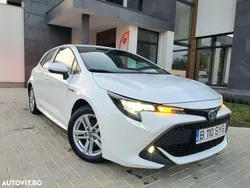 Alb Utilizat 2021 Toyota Corolla Hatchback | 18.290 EUR (Super Preț)