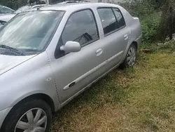 Utilizat 2007 Renault Symbol Berlinǎ | 2.500 EUR (Scump)