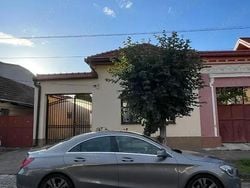 Utilizat 2014 Mercedes CLA220 Berlinǎ | 15.350 EUR (Puțin scump)