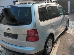 Utilizat 2010 VW Touran Monovolum | 3.750 EUR (Preț OK)