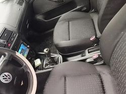 Utilizat 2002 VW Golf IV Berlinǎ | 700 EUR (Preț bun)