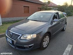 Gri Utilizat 2006 VW Passat Highline Berlinǎ | 1.890 EUR (Preț bun)