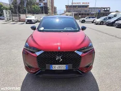 Rosu Utilizat 2023 DS Automobiles DS3 Crossback E-Tense Rivoli SUV | 21.950 EUR