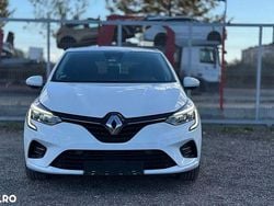 Culoarealb Utilizat 2020 Renault Clio V | 9.990 EUR