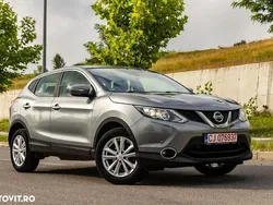 Gri Utilizat 2014 Nissan Qashqai N-Connecta SUV | 8.950 EUR (Preț OK)