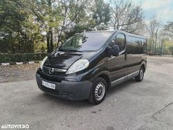 Culoarenegru Utilizat 2012 Opel Vivaro Van | 5.690 EUR (Preț bun)