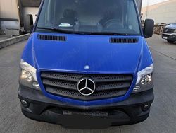 Albastru Utilizat 2014 Mercedes Sprinter Van | 8.500 EUR (Super Preț)