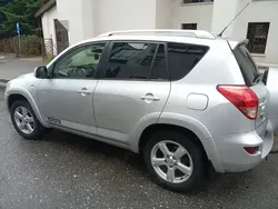 Utilizat 2007 Toyota RAV4 SUV | 5.500 EUR