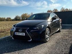 Culoarenegru Utilizat 2017 Lexus IS300h Executive Line Berlinǎ | 13.800 EUR
