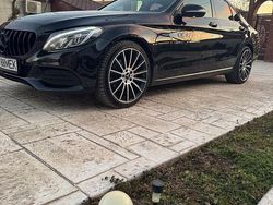 Culoarenegru Utilizat 2015 Mercedes C220 Berlinǎ | 15.490 EUR (Scump)