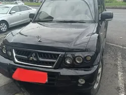 Utilizat 2006 Mitsubishi Pajero SUV | 5.200 EUR