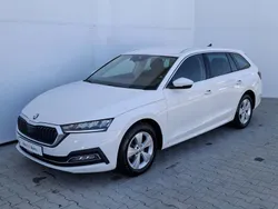 Albnormal Utilizat 2023 Skoda Octavia Break | 25.998 EUR