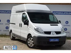 Alb Utilizat 2013 Renault Trafic Van | 10.490 EUR (Scump)