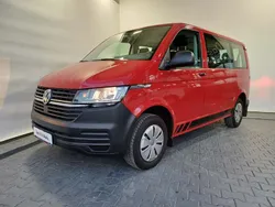 Rosu inchis metalic Utilizat 2021 VW T6.1 Trendline Van | 32.950 EUR (Preț OK)