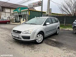 Gri Utilizat 2010 Ford Focus Titanium Break | 1.590 EUR (Super Preț)