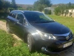 Negru Utilizat 2014 Toyota Avensis Executive Hatchback | 8.500 EUR (Preț OK)