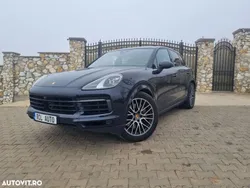 Albastru Utilizat 2018 Porsche Cayenne S Platinum Edition SUV | 39.999 EUR (Preț bun)