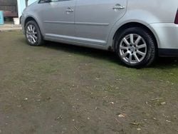 Utilizat 2007 VW Touran Monovolum | 2.650 EUR