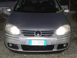 Utilizat 2006 VW Golf V Berlinǎ | 1.450 EUR (Super Preț)